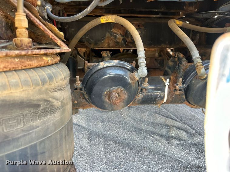 image for item DN0803 2015 XL Specialized  XL90MDE lowboy equipment trailer