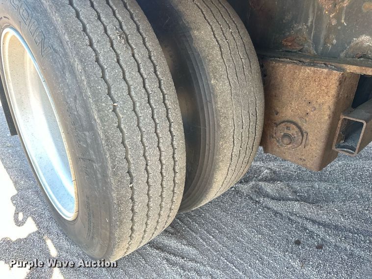 image for item DN0803 2015 XL Specialized  XL90MDE lowboy equipment trailer