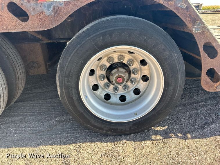 image for item DN0803 2015 XL Specialized  XL90MDE lowboy equipment trailer