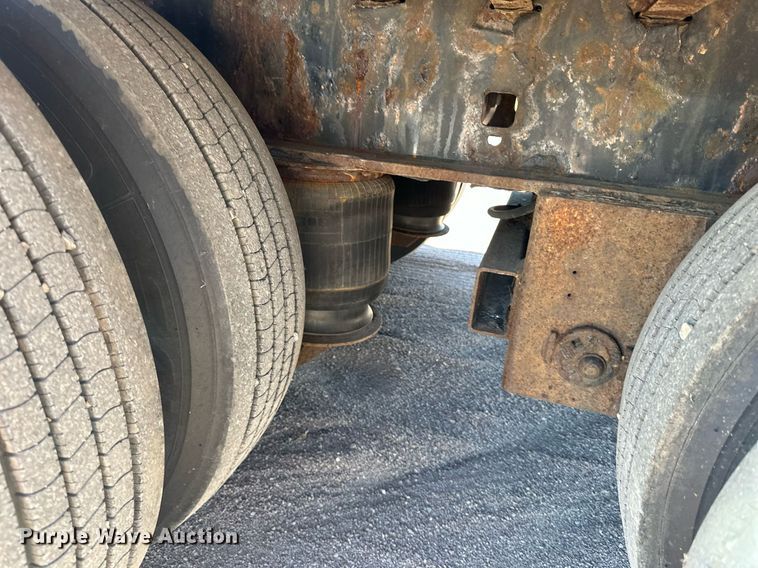 image for item DN0803 2015 XL Specialized  XL90MDE lowboy equipment trailer