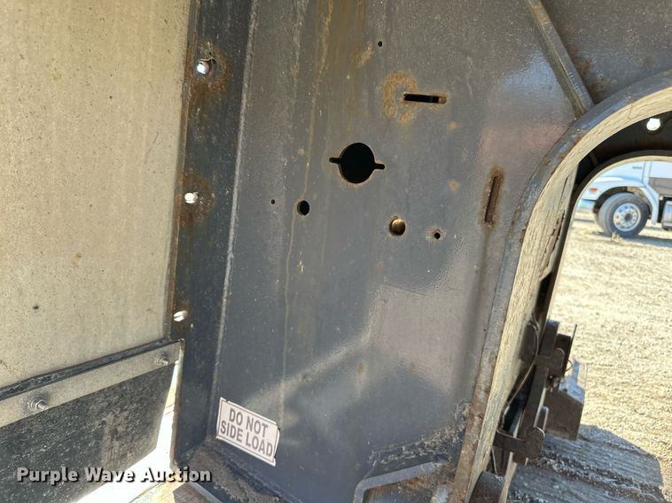 image for item DN0804 2018 XL Specialized  XL80 MDE  lowboy equipment trailer