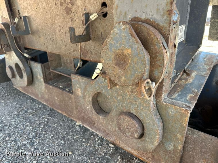 image for item DN0804 2018 XL Specialized  XL80 MDE  lowboy equipment trailer