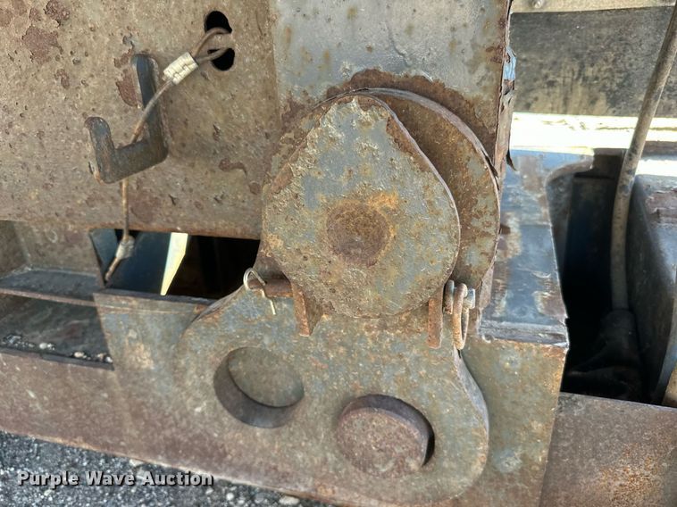 image for item DN0804 2018 XL Specialized  XL80 MDE  lowboy equipment trailer