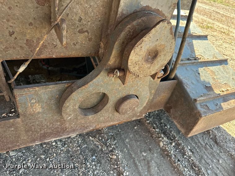 image for item DN0804 2018 XL Specialized  XL80 MDE  lowboy equipment trailer