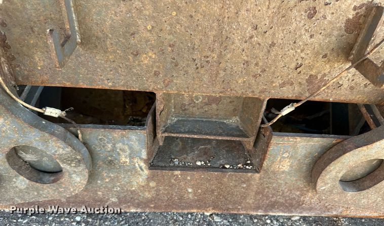 image for item DN0804 2018 XL Specialized  XL80 MDE  lowboy equipment trailer