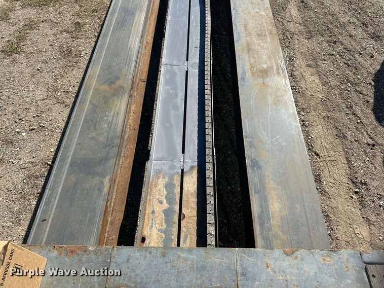 image for item DN0804 2018 XL Specialized  XL80 MDE  lowboy equipment trailer