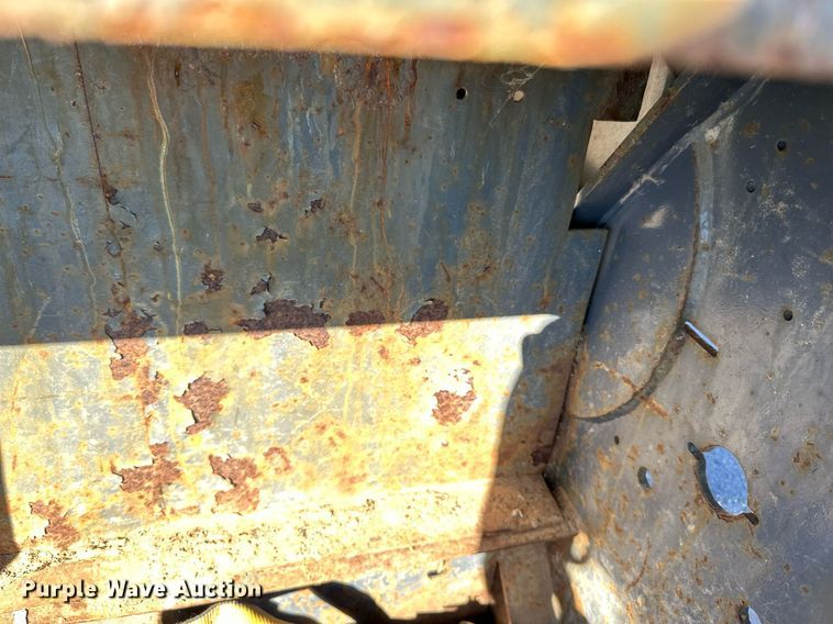 image for item DN0804 2018 XL Specialized  XL80 MDE  lowboy equipment trailer