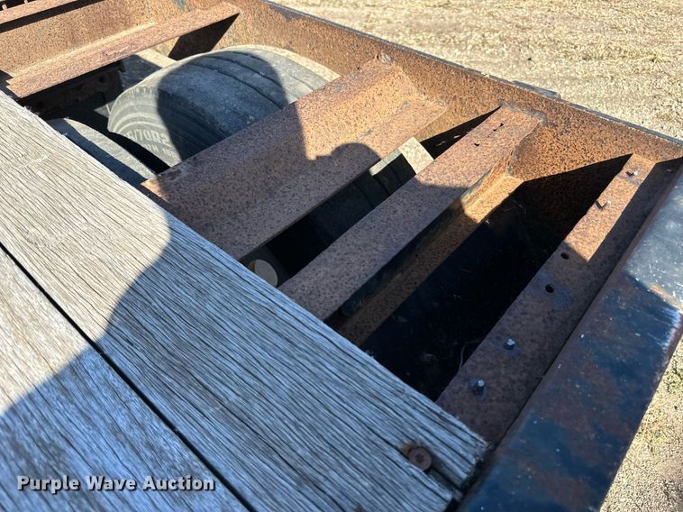 image for item DN0804 2018 XL Specialized  XL80 MDE  lowboy equipment trailer