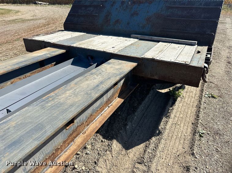 image for item DN0804 2018 XL Specialized  XL80 MDE  lowboy equipment trailer