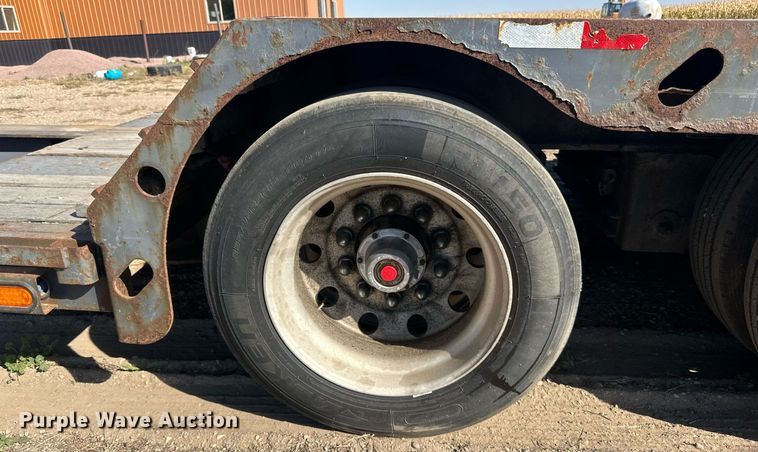 image for item DN0804 2018 XL Specialized  XL80 MDE  lowboy equipment trailer