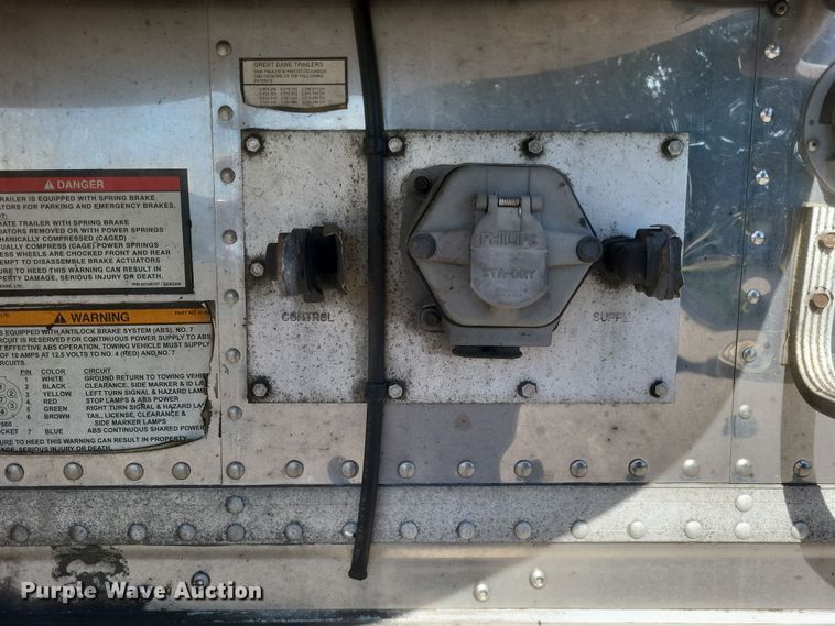 image for item DQ3719 2015 Great Dane  1GR refrigerated van trailer