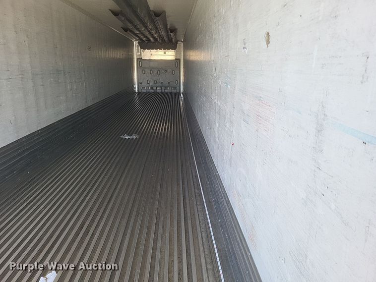 image for item DQ3719 2015 Great Dane  1GR refrigerated van trailer