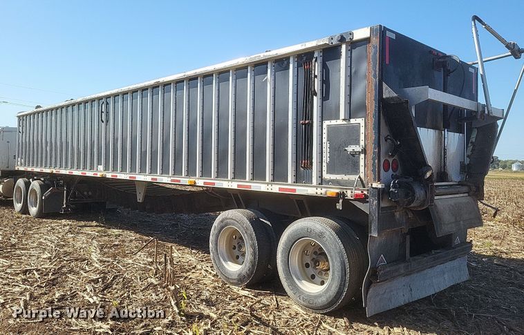 image for item DQ3721 2007 Valley Farm Industries Aulick Aluminator live bottom trailer