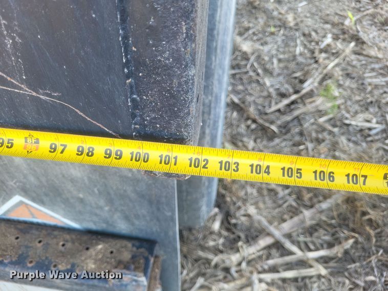 image for item DQ3721 2007 Valley Farm Industries Aulick Aluminator live bottom trailer