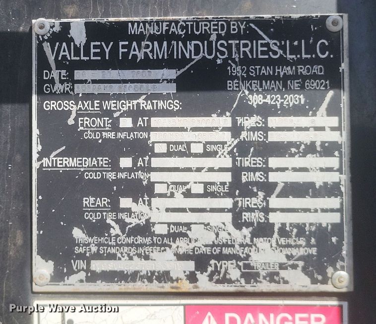 image for item DQ3721 2007 Valley Farm Industries Aulick Aluminator live bottom trailer