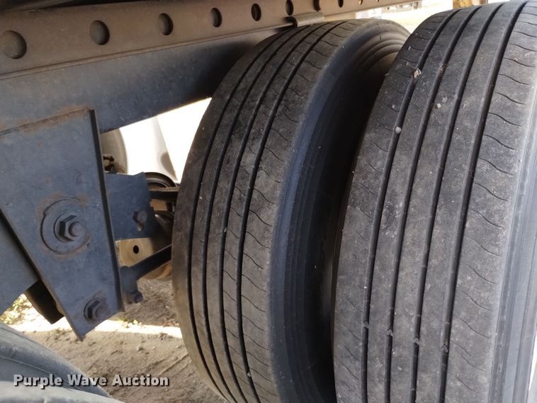 image for item DQ6169 2014 Great Dane ESS-1119-12053  refrigerated van trailer