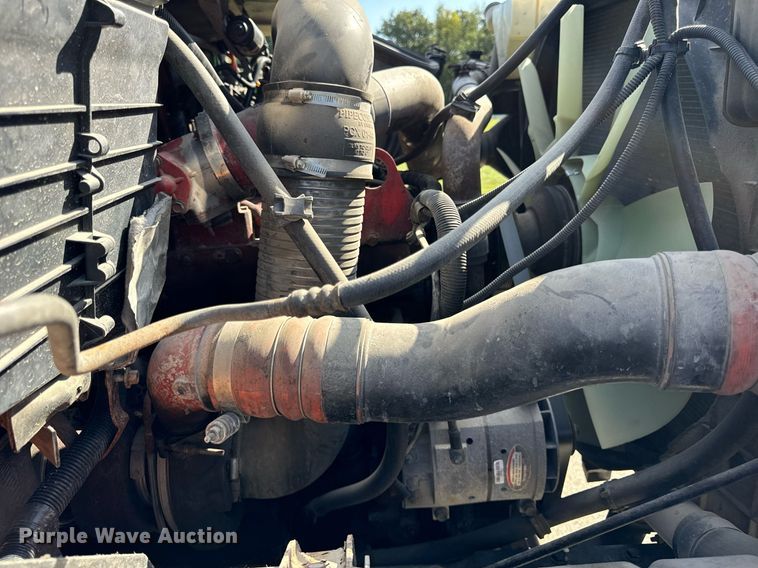 image for item DT2012 2009 International  WorkStar 7600 truck cab and chassis