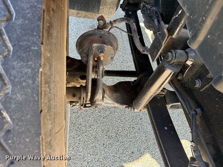 image for item DT2012 2009 International  WorkStar 7600 truck cab and chassis