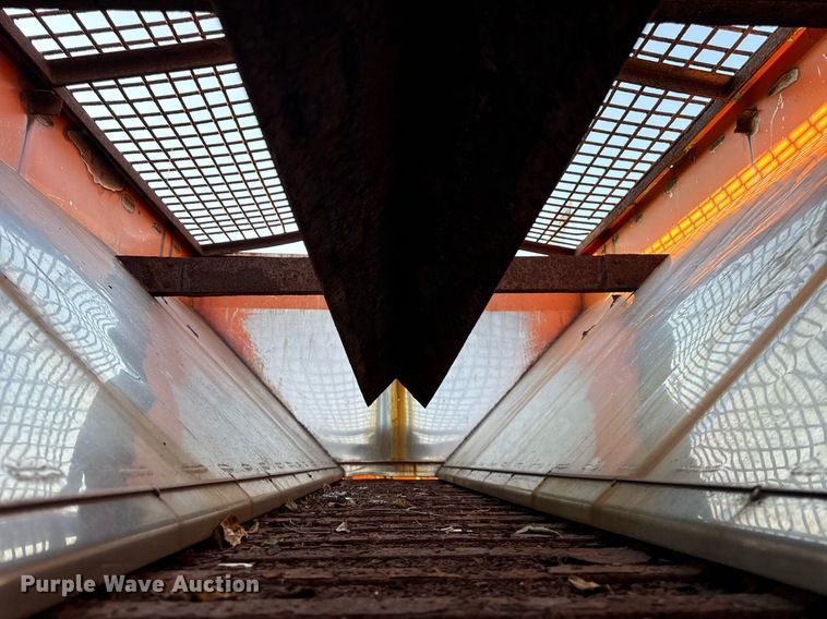 image for item DT2029 2000 Mack  RD690S spreader truck