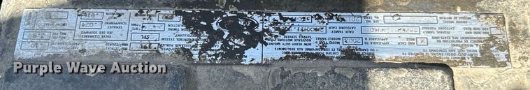 image for item DT2039 2003 Mack  RD688S semi truck