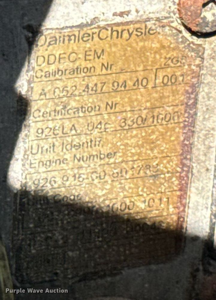 image for item DT2052 2007 Freightliner  M2  truck cab and chassis