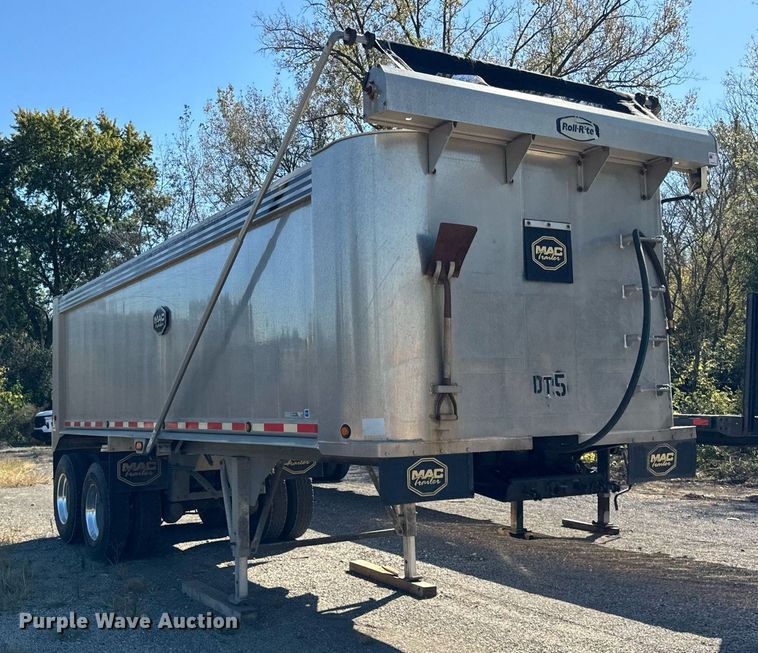 image for item DT2060 2016 Mac  end dump trailer
