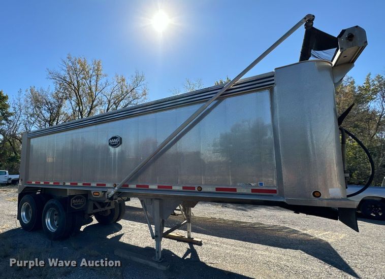 image for item DT2060 2016 Mac  end dump trailer