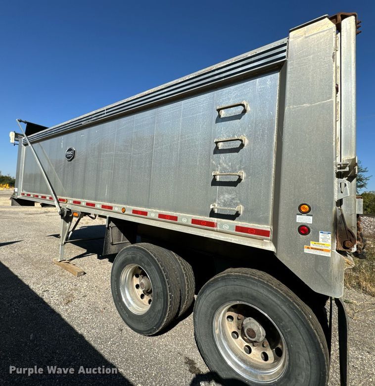 image for item DT2060 2016 Mac  end dump trailer