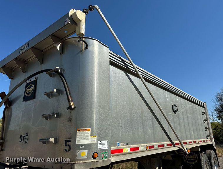 image for item DT2060 2016 Mac  end dump trailer