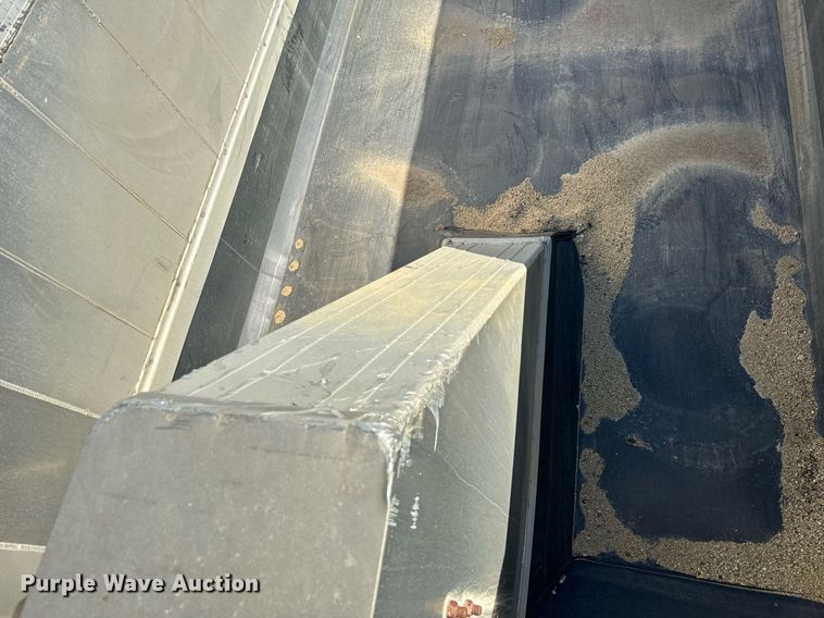 image for item DT2060 2016 Mac  end dump trailer