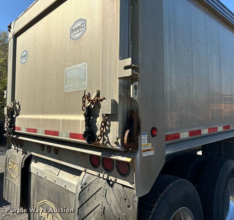 image for item DT2060 2016 Mac  end dump trailer