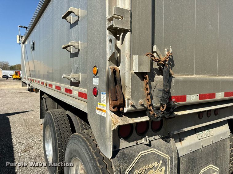 image for item DT2060 2016 Mac  end dump trailer