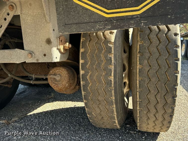 image for item DT2060 2016 Mac  end dump trailer