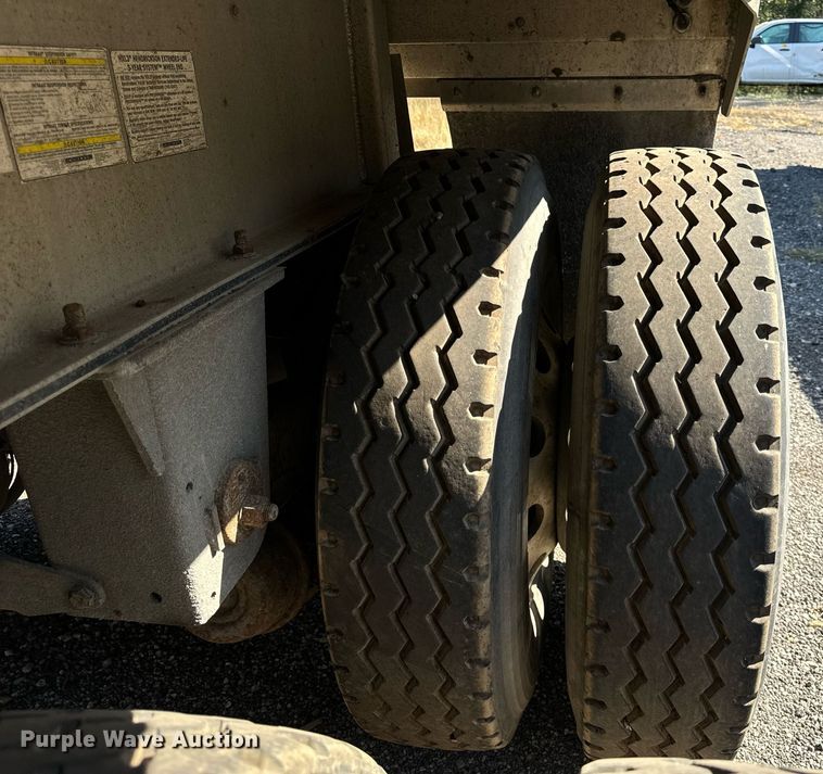 image for item DT2060 2016 Mac  end dump trailer