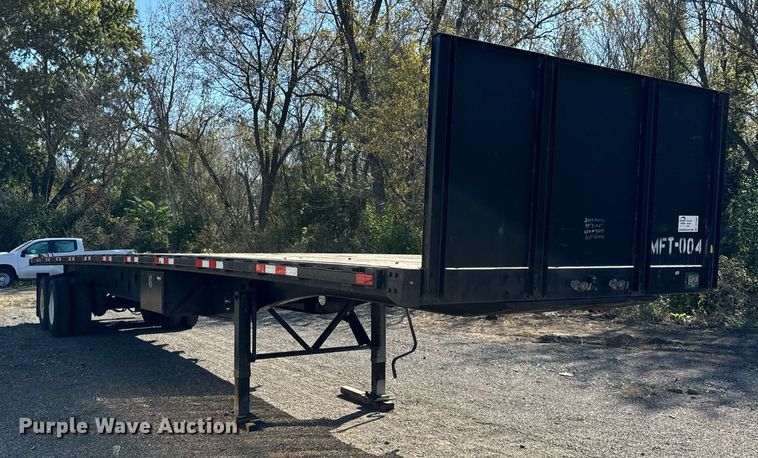 image for item DT2061 2008 Manac  flatbed trailer