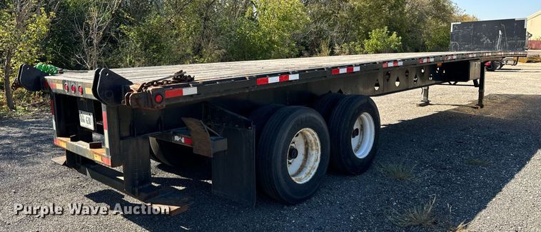 image for item DT2061 2008 Manac  flatbed trailer