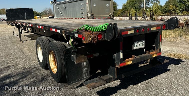 image for item DT2061 2008 Manac  flatbed trailer