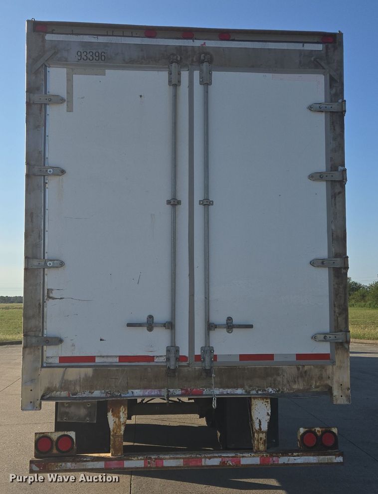 image for item DT5303 2007 Utility VS2RA refrigerated van trailer