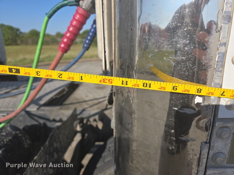 image for item DT5303 2007 Utility VS2RA refrigerated van trailer