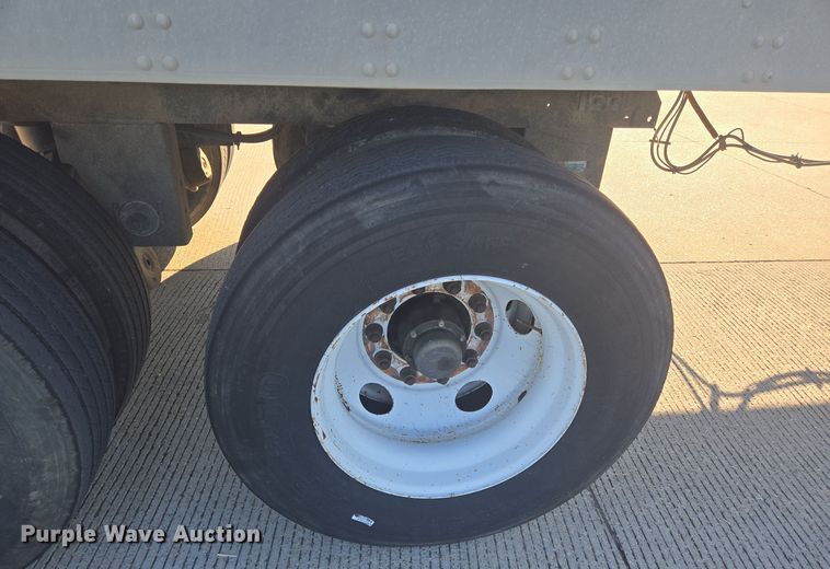 image for item DT5303 2007 Utility VS2RA refrigerated van trailer