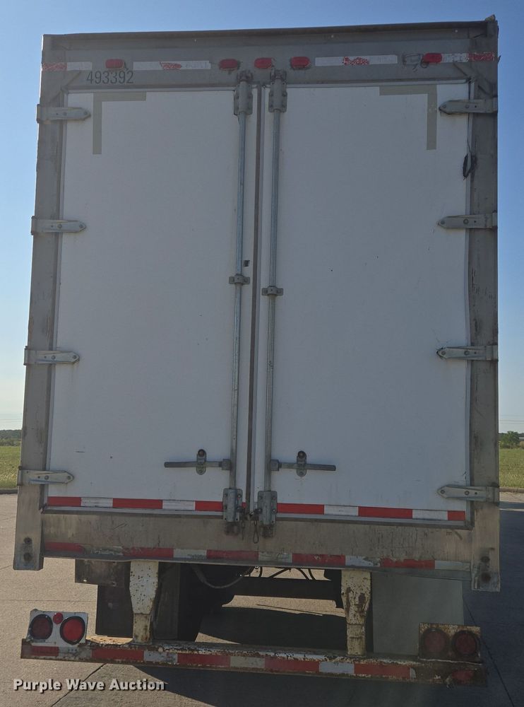 image for item DT5304 2007 Utility refrigerated van trailer
