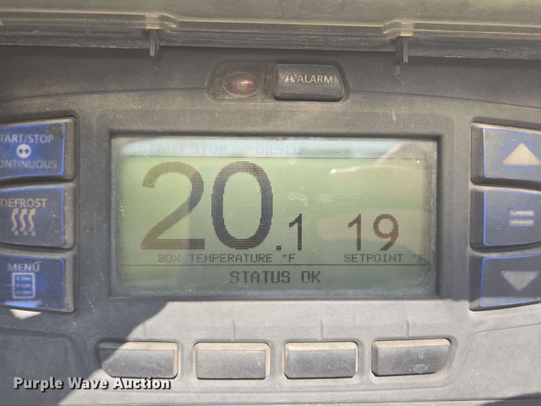 image for item DT5304 2007 Utility refrigerated van trailer