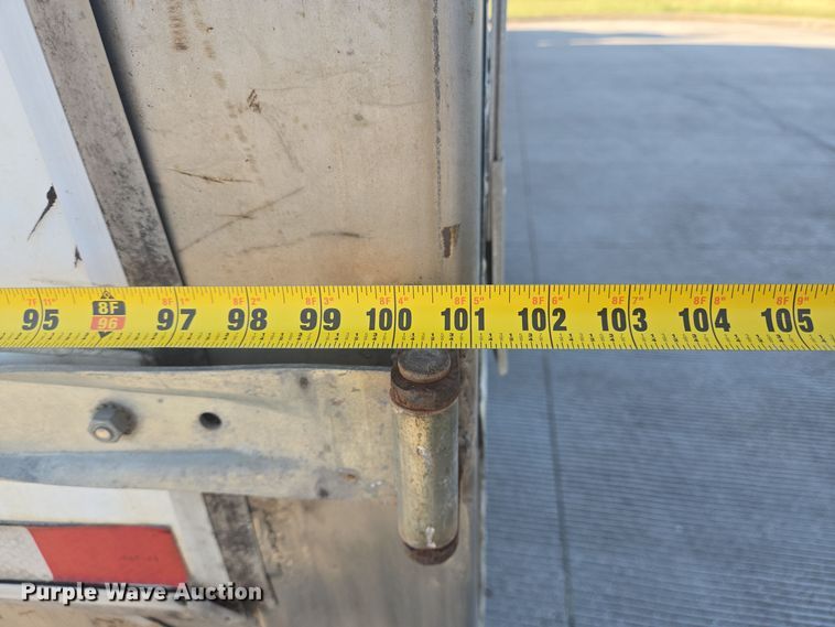 image for item DT5304 2007 Utility refrigerated van trailer