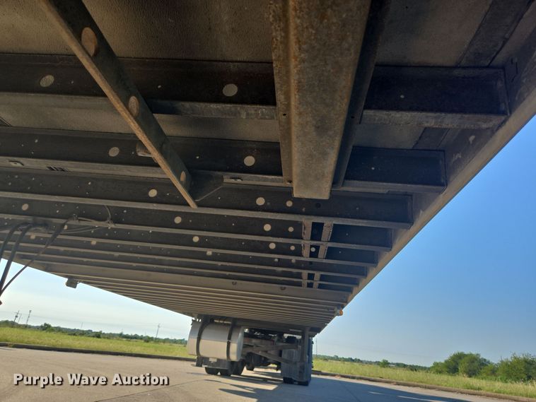 image for item DT5304 2007 Utility refrigerated van trailer