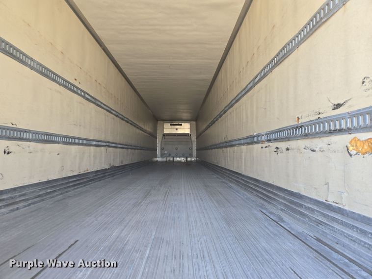 image for item DT5304 2007 Utility refrigerated van trailer