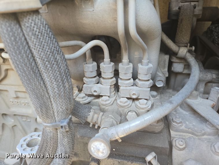 image for item DT5304 2007 Utility refrigerated van trailer