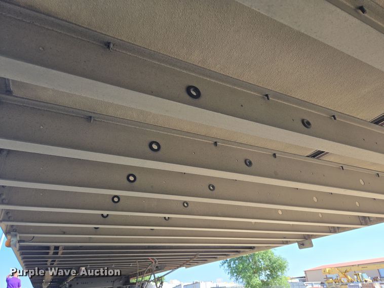 image for item DT5307 2007 Utility refrigerated van trailer