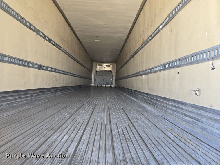 image for item DT5307 2007 Utility refrigerated van trailer