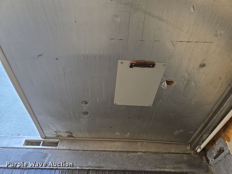 image for item DT5307 2007 Utility refrigerated van trailer