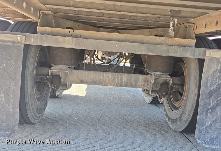 image for item DT5308 2007 Utility refrigerated van trailer